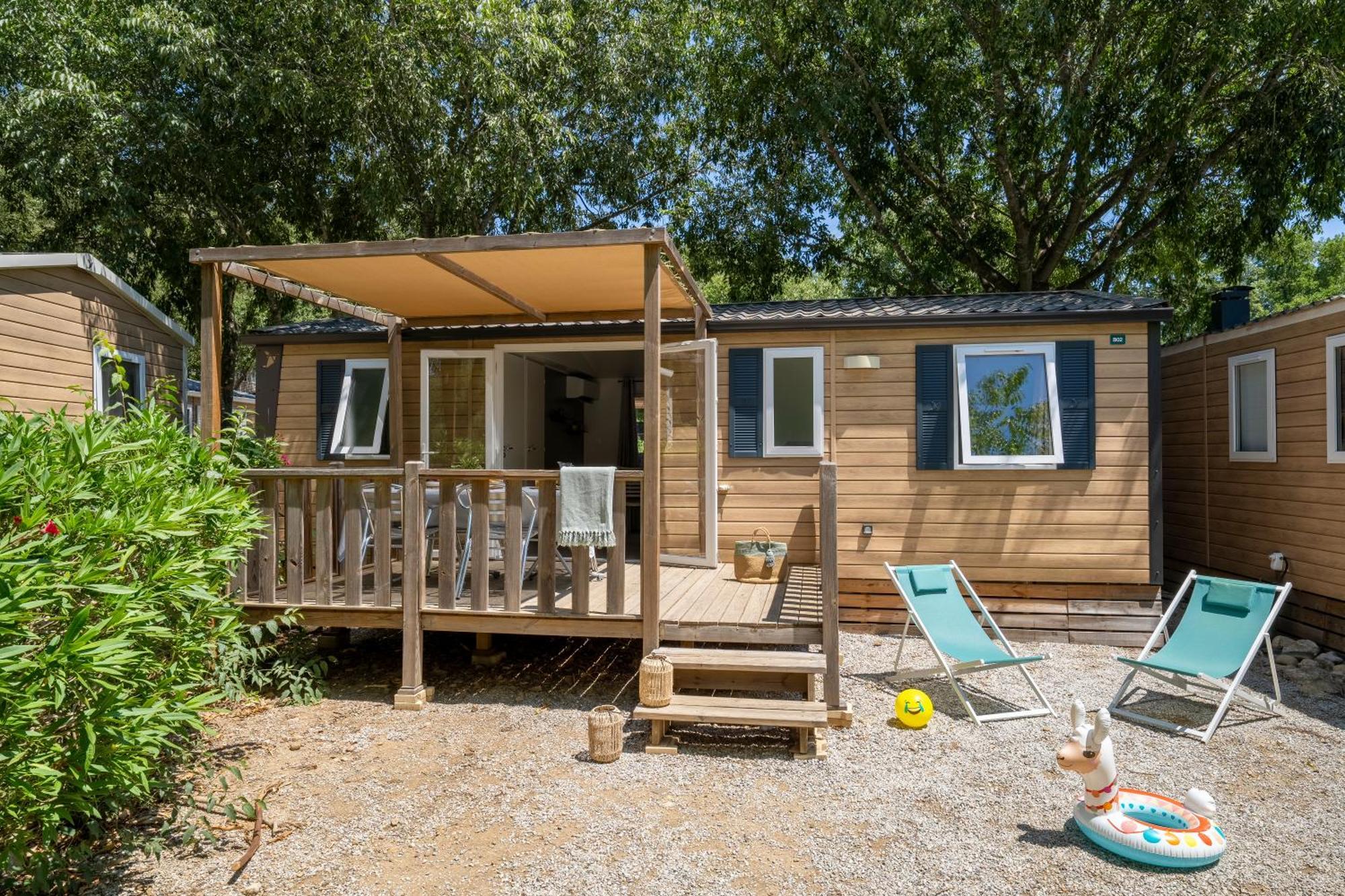 Camping Le Bois Fleuri Campsite 5*