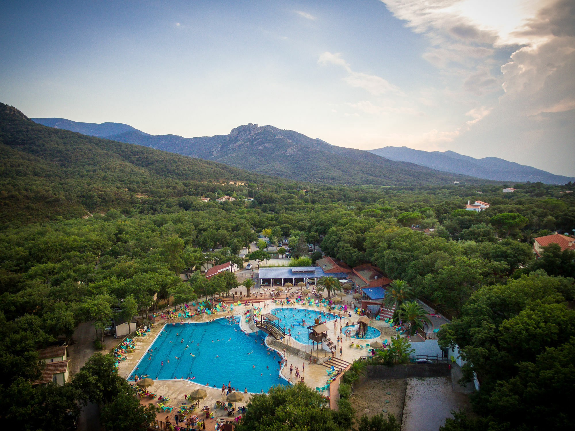 Campsite Camping Le Bois Fleuri
